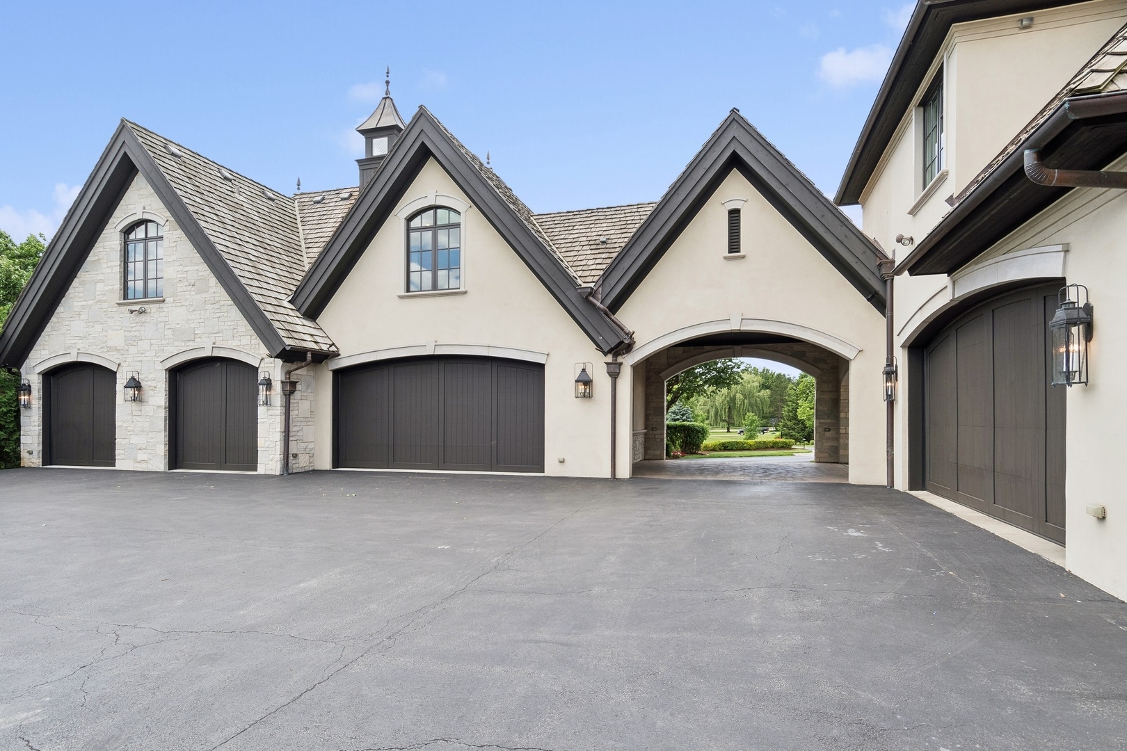 Naperville, IL 60564