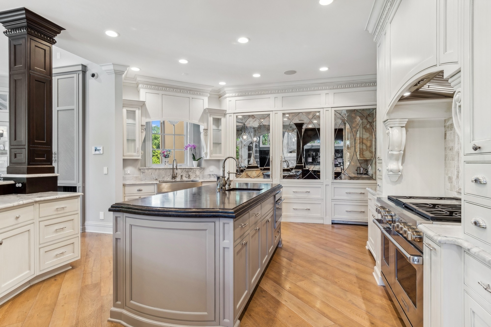 Naperville, IL 60564