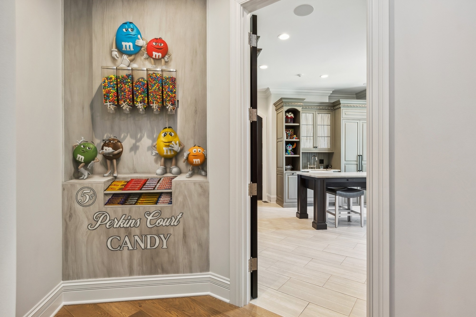 Naperville, IL 60564