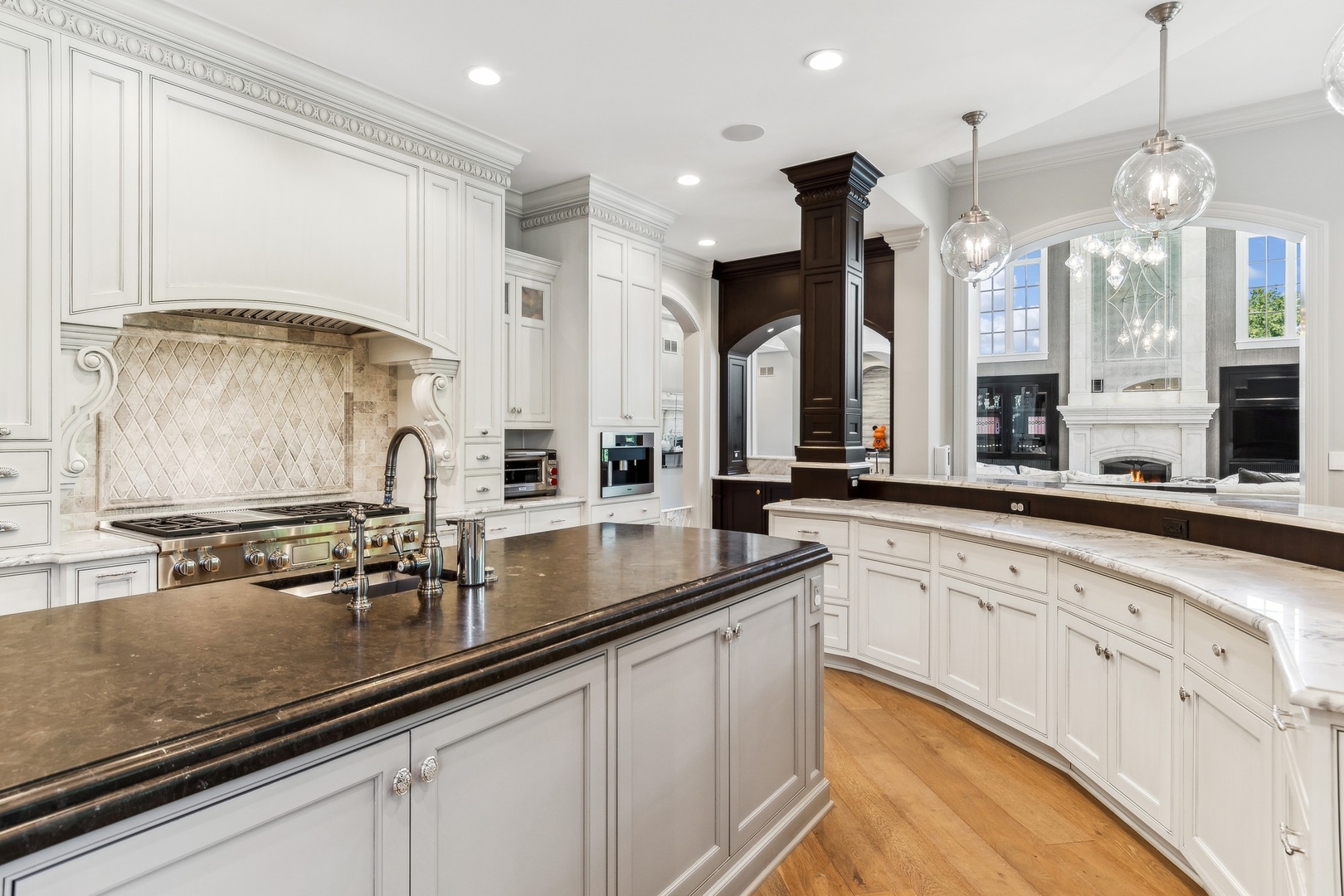 Naperville, IL 60564