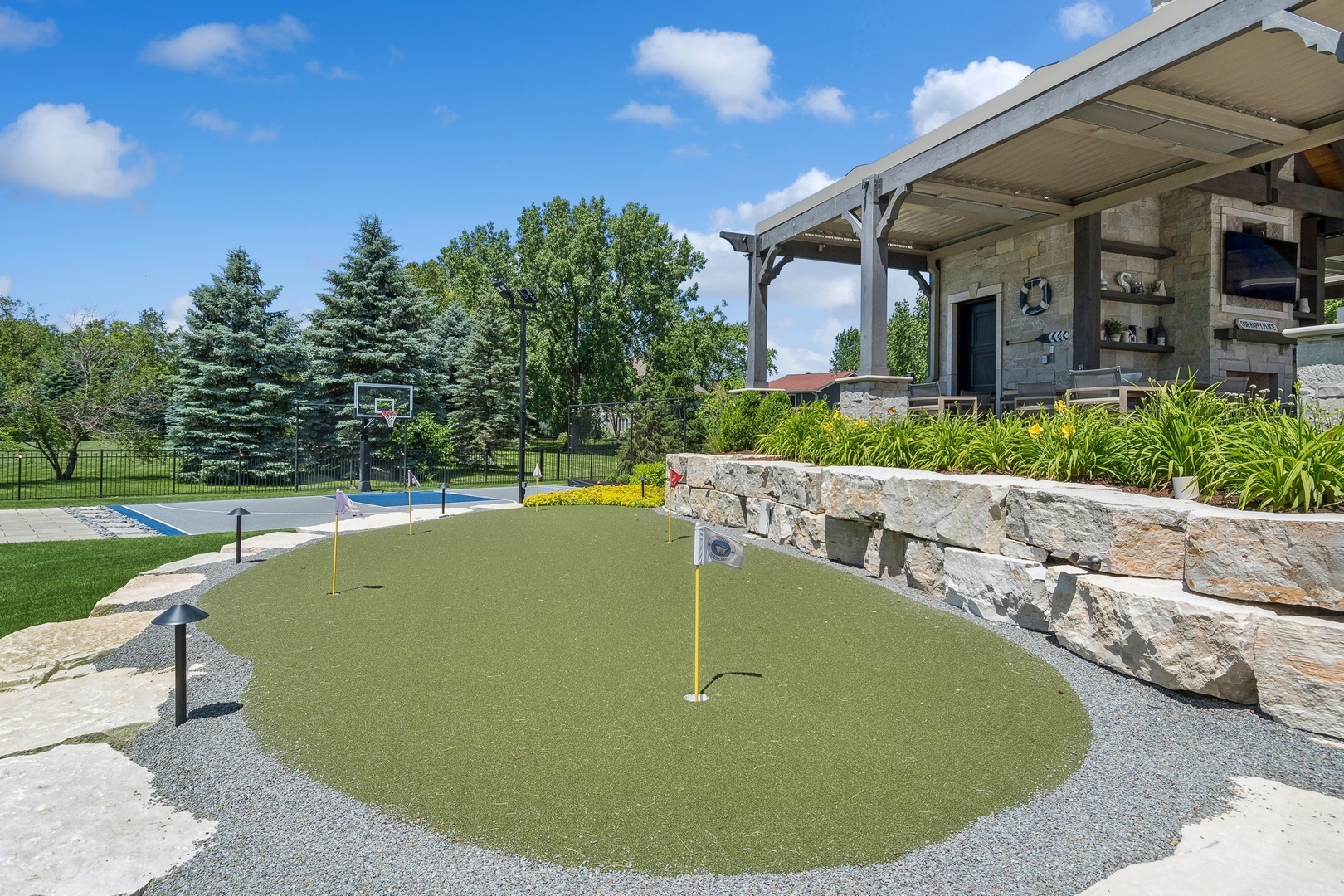 Naperville, IL 60564