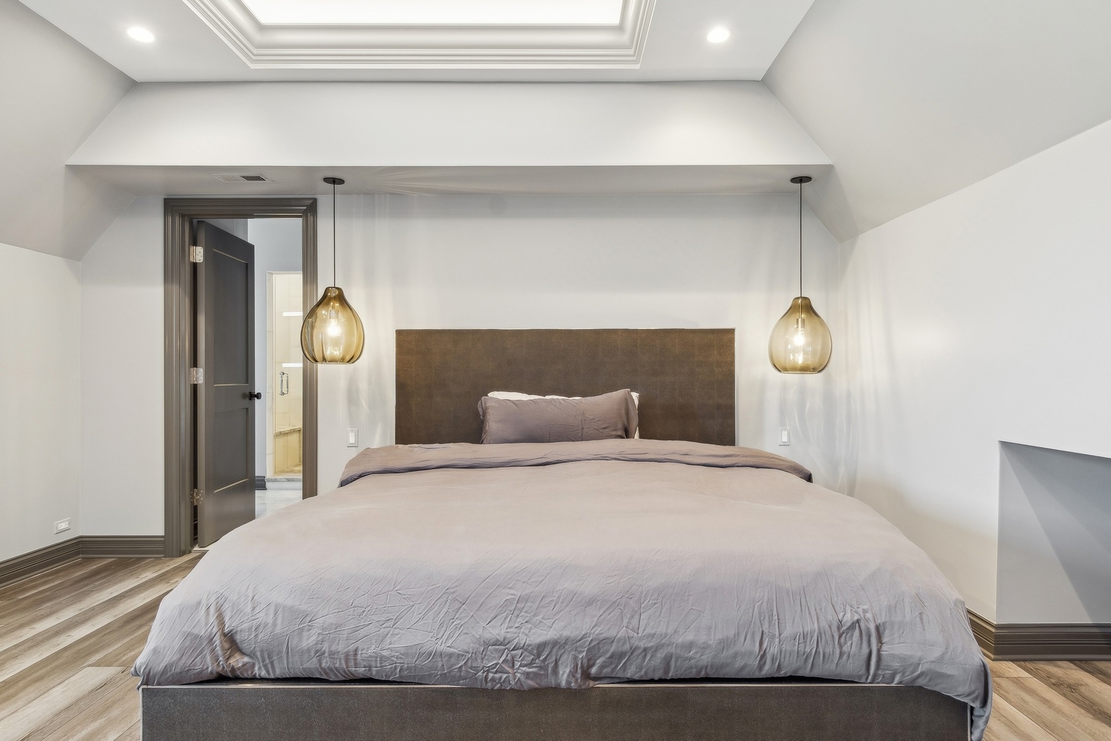 Naperville, IL 60564