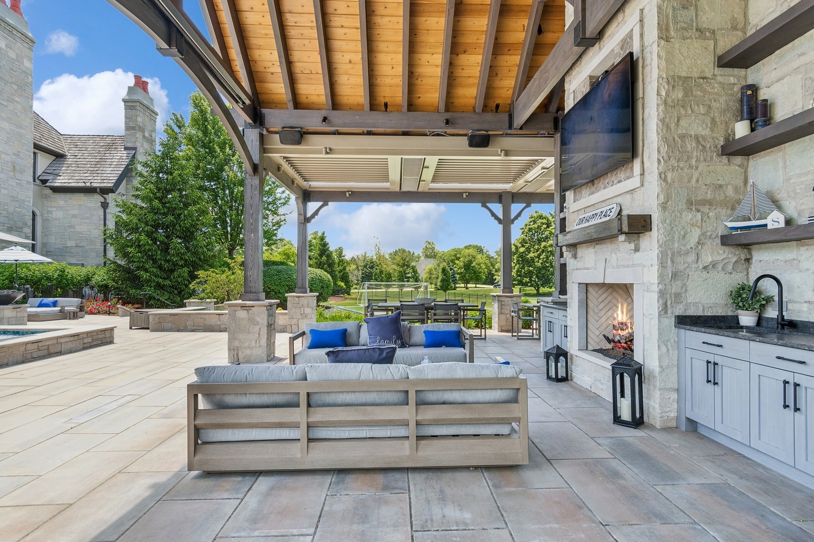 Naperville, IL 60564