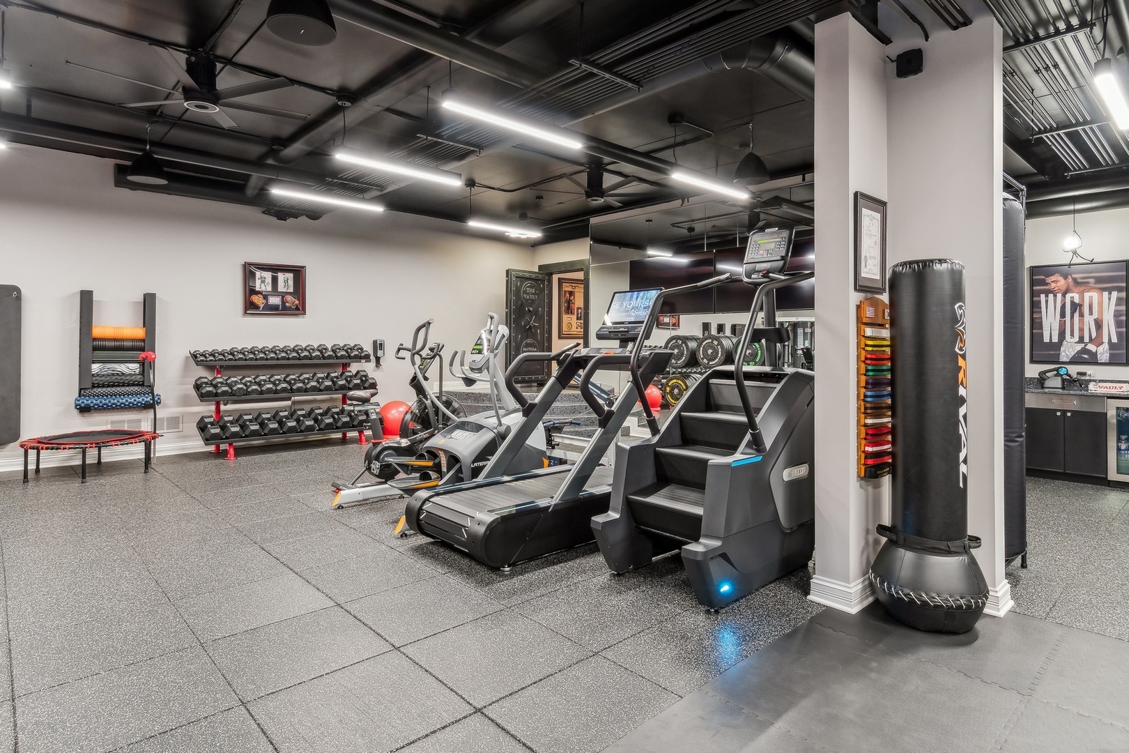 Naperville, IL 60564