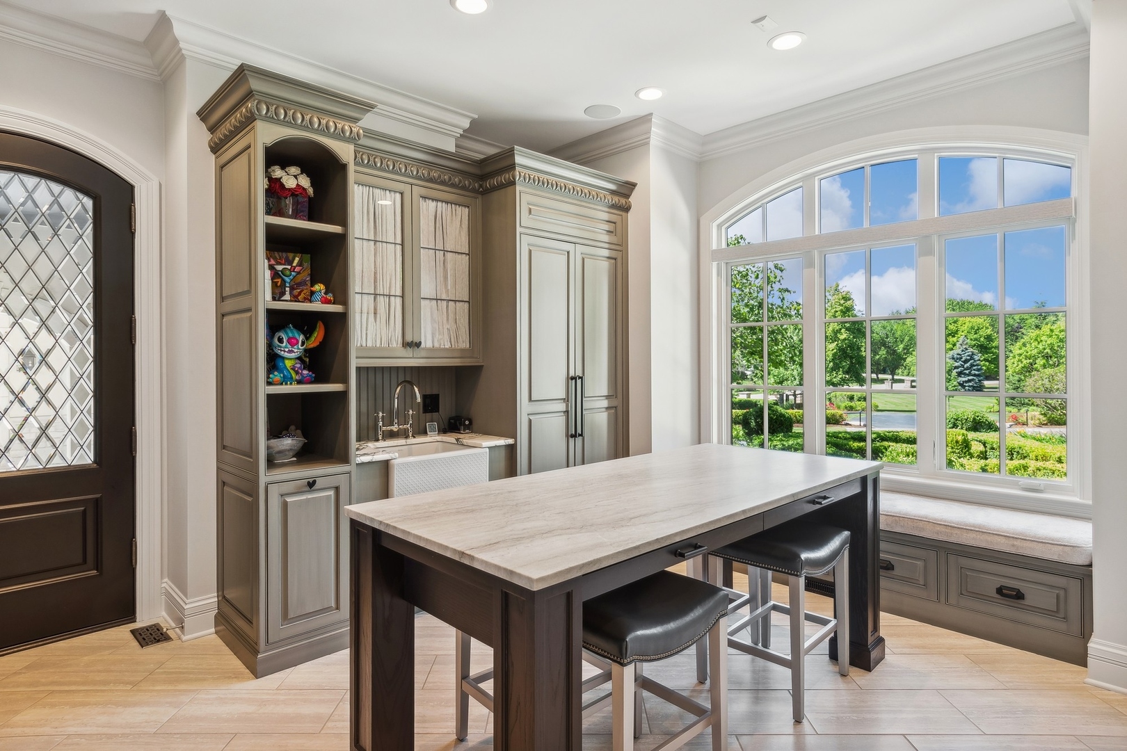 Naperville, IL 60564