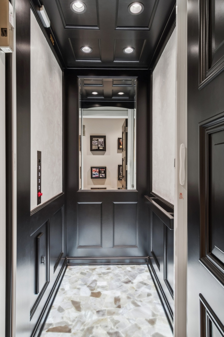 Naperville, IL 60564