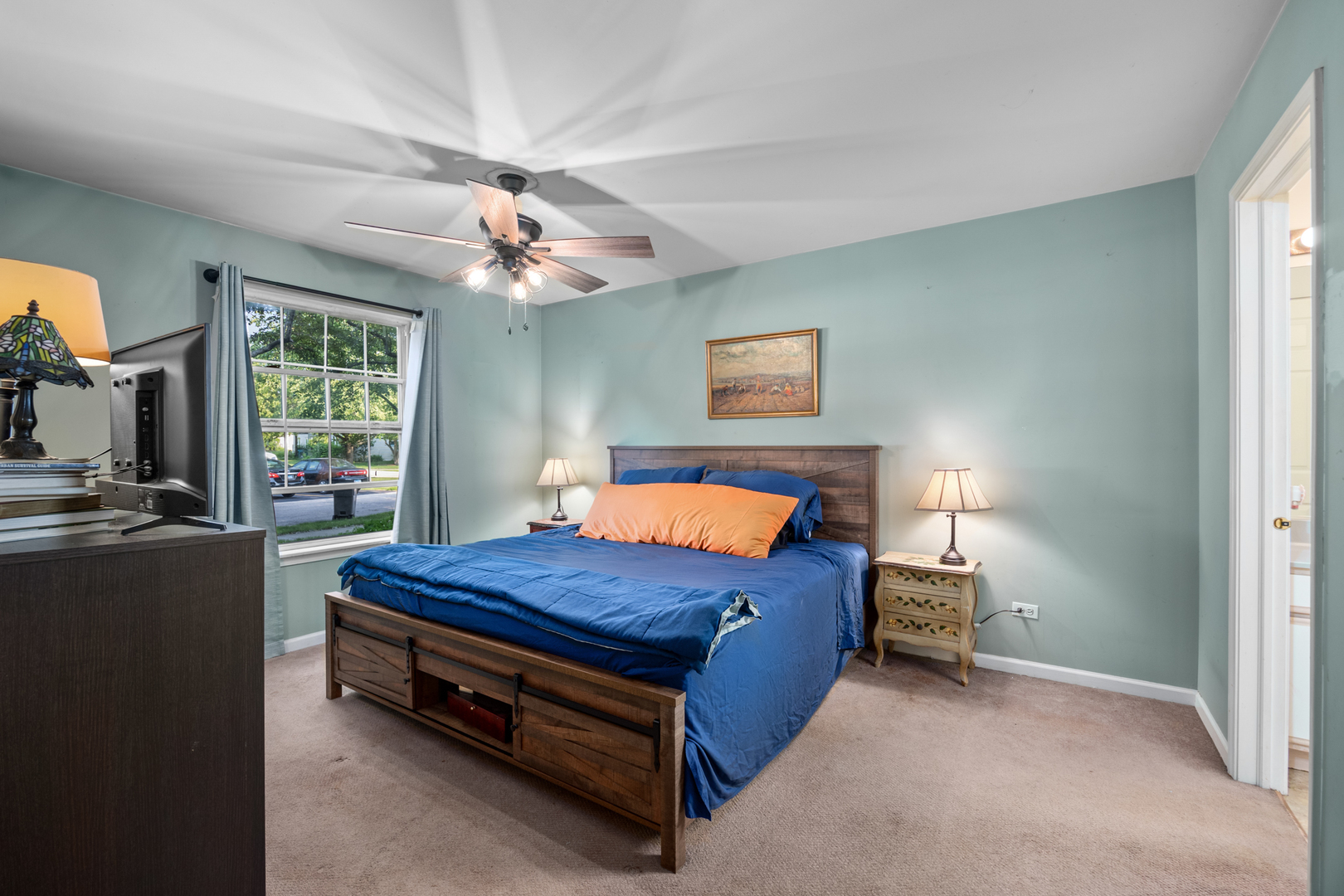 1022 Chaucer Court #B, Elgin, IL 60120