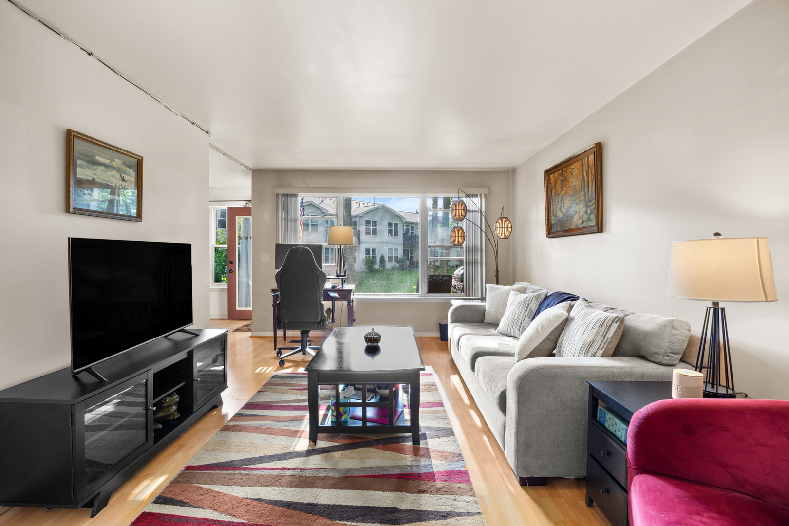 1022 Chaucer Court #B, Elgin, IL 60120