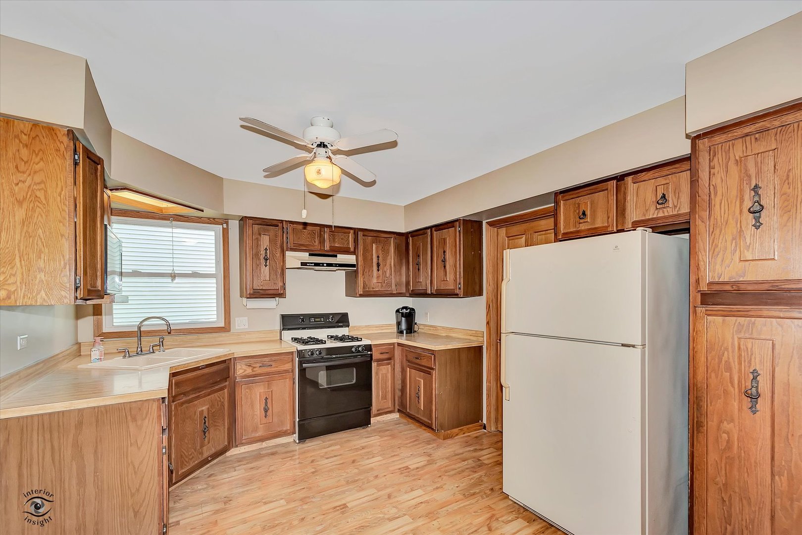 13706 W Cedarbend Drive, Homer Glen, IL 60491