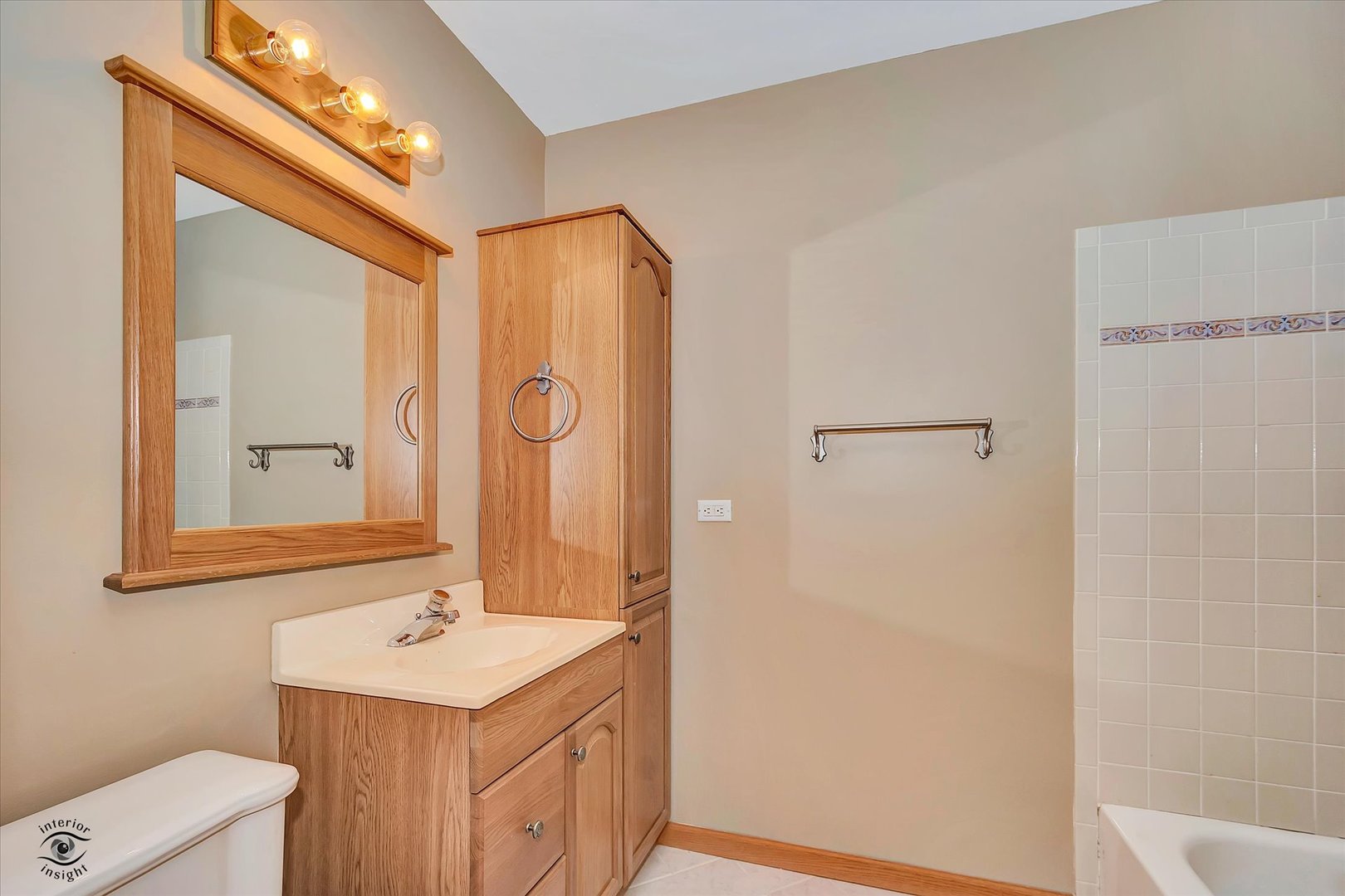 13706 W Cedarbend Drive, Homer Glen, IL 60491