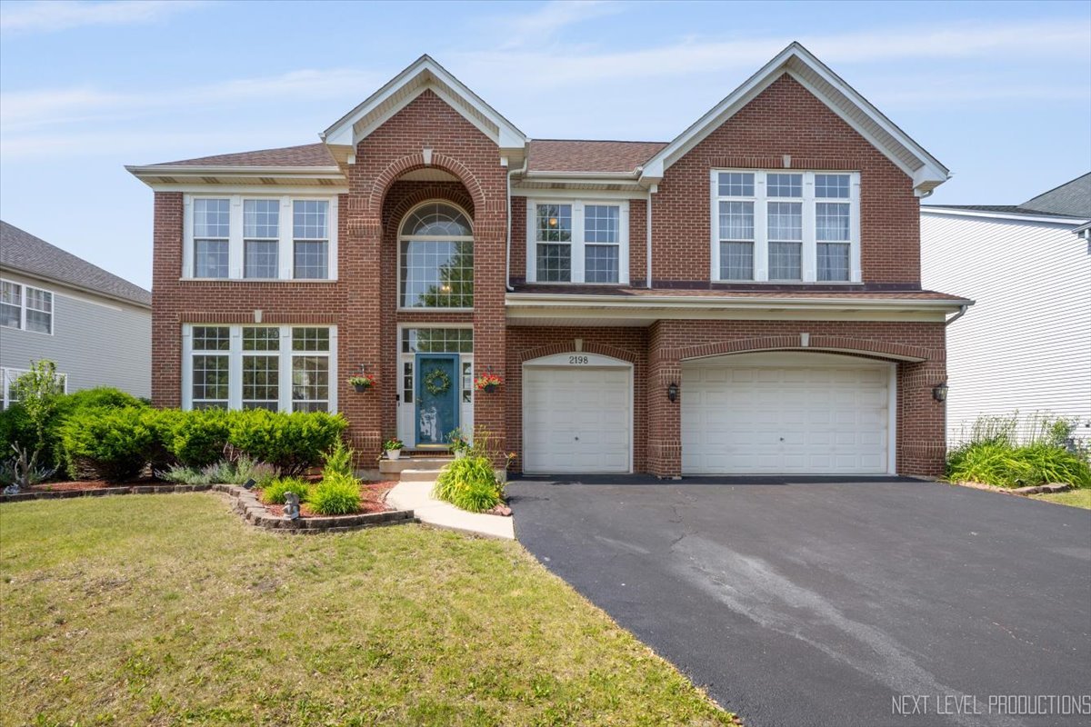 2198 Kemmerer Lane, Bolingbrook, IL 60490