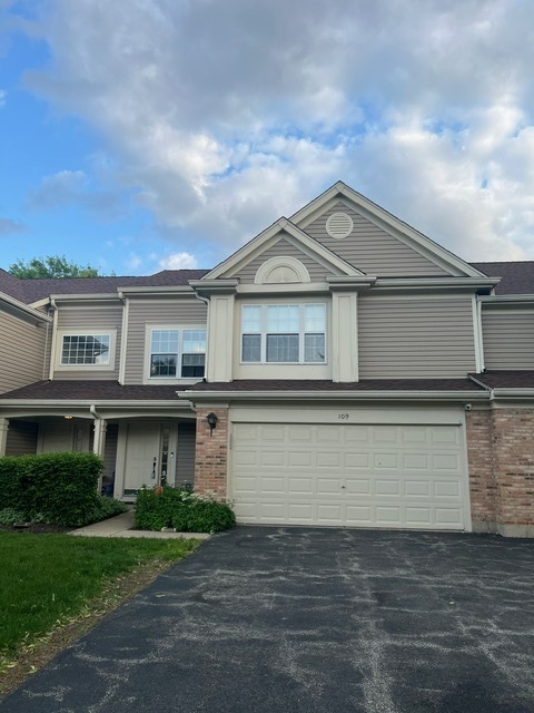 109 Holmes Way #109, Schaumburg, IL 60193