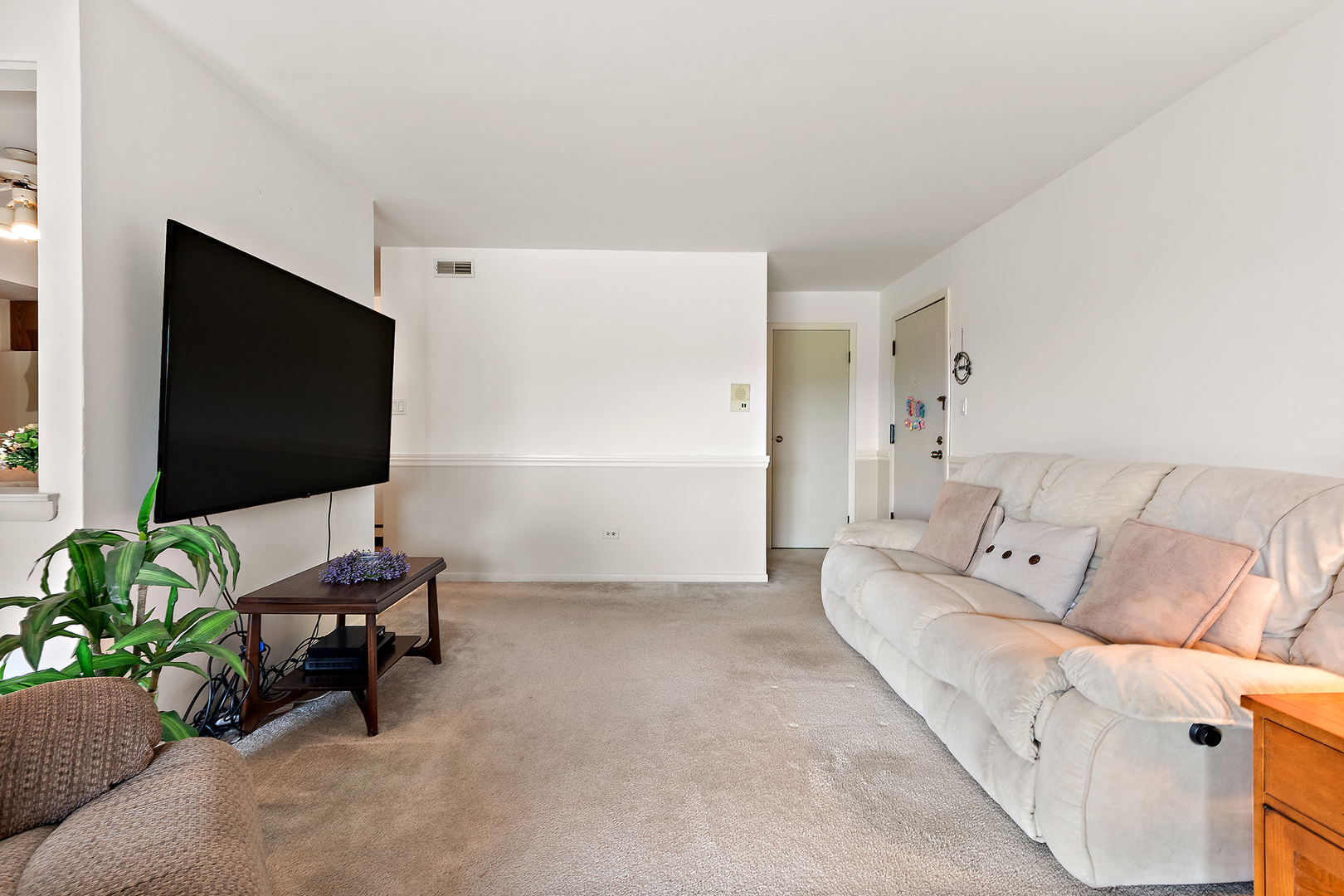 9900 Shady Lane #3NE, Orland Park, IL 60462