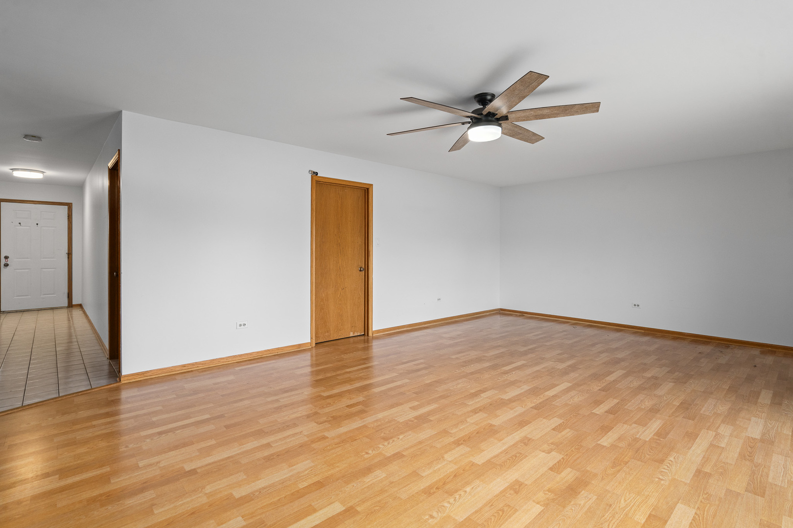 13412 Le Claire Avenue, Crestwood, IL 60418