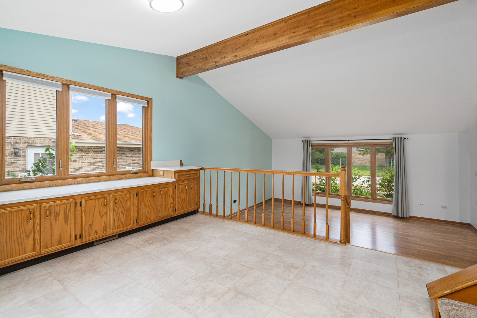 13412 Le Claire Avenue, Crestwood, IL 60418