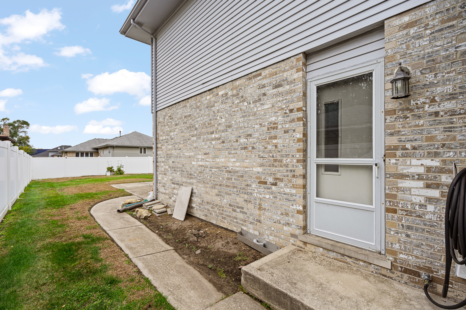 13412 Le Claire Avenue, Crestwood, IL 60418