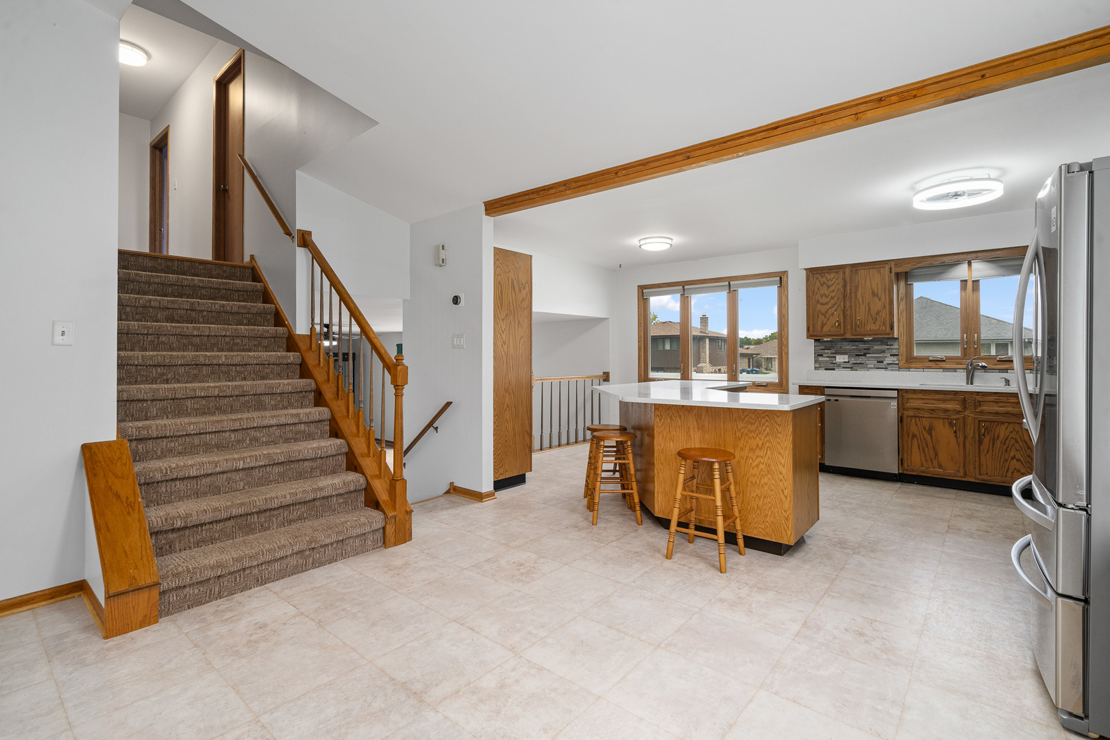 13412 Le Claire Avenue, Crestwood, IL 60418