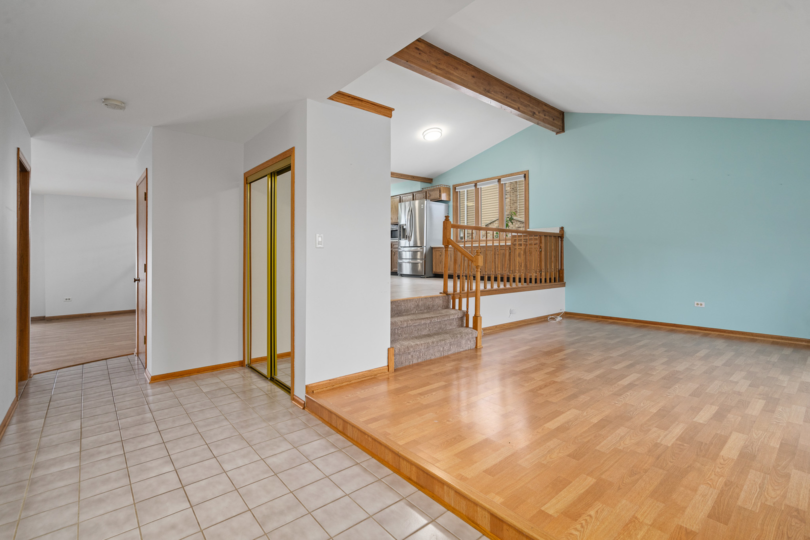 13412 Le Claire Avenue, Crestwood, IL 60418