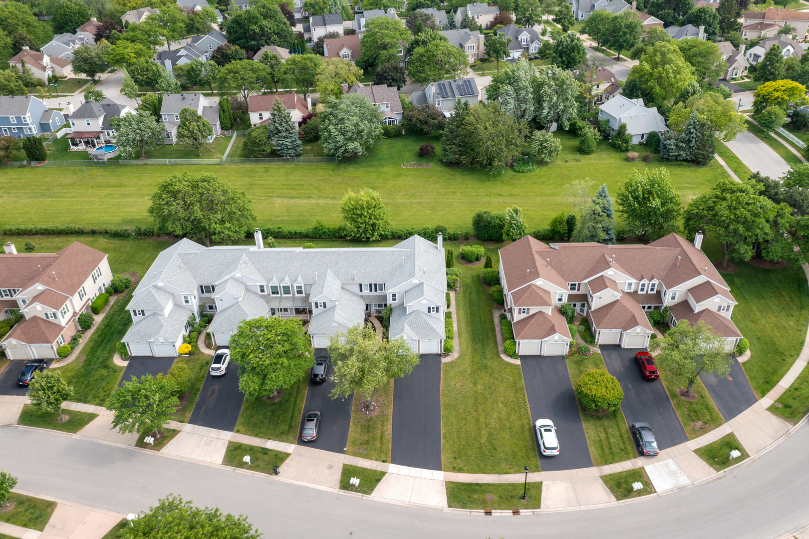 1795 Vermont Drive #A, Elk Grove Village, IL 60007