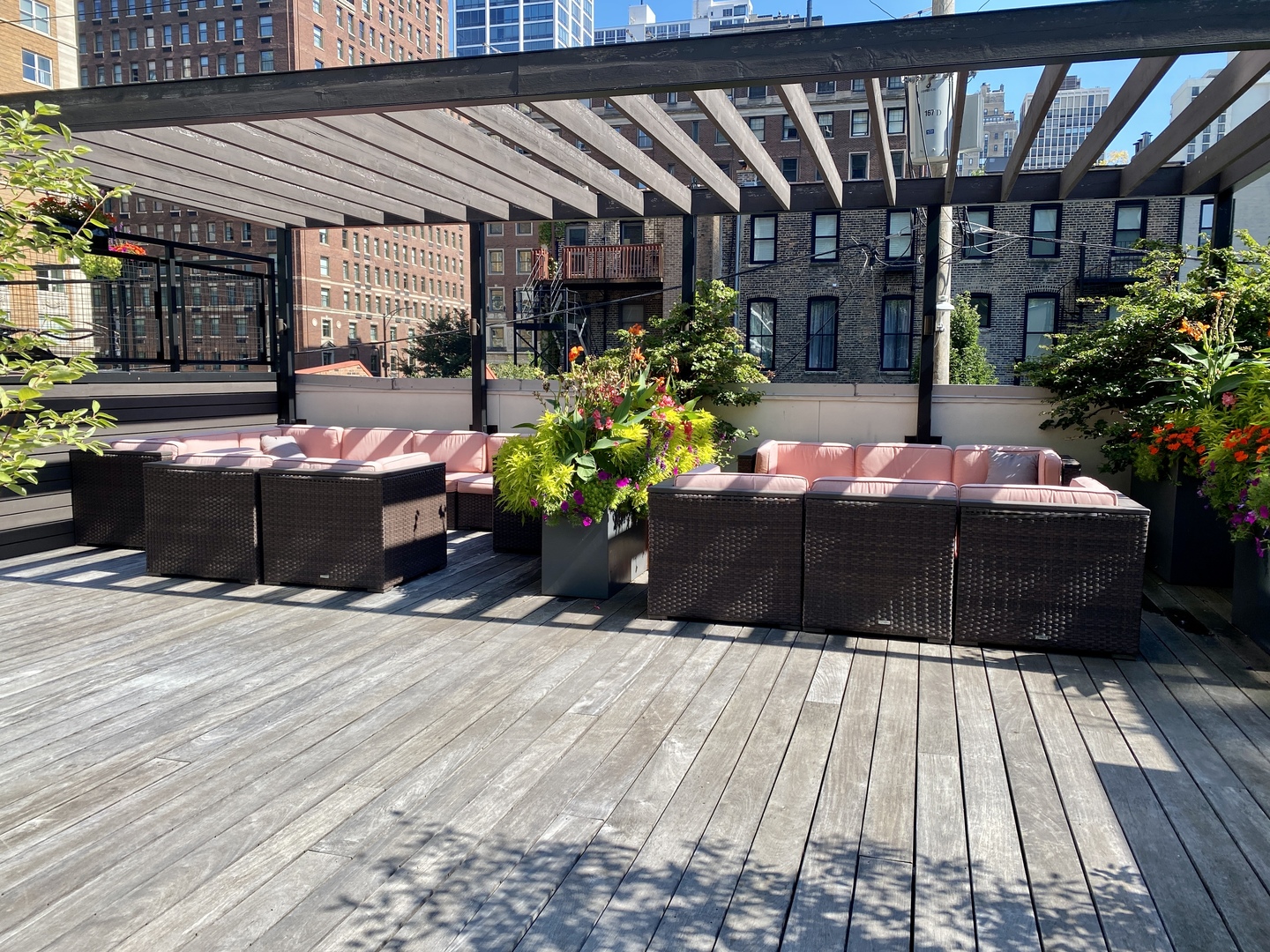 21 W Goethe Street #18D, Chicago, IL 60610