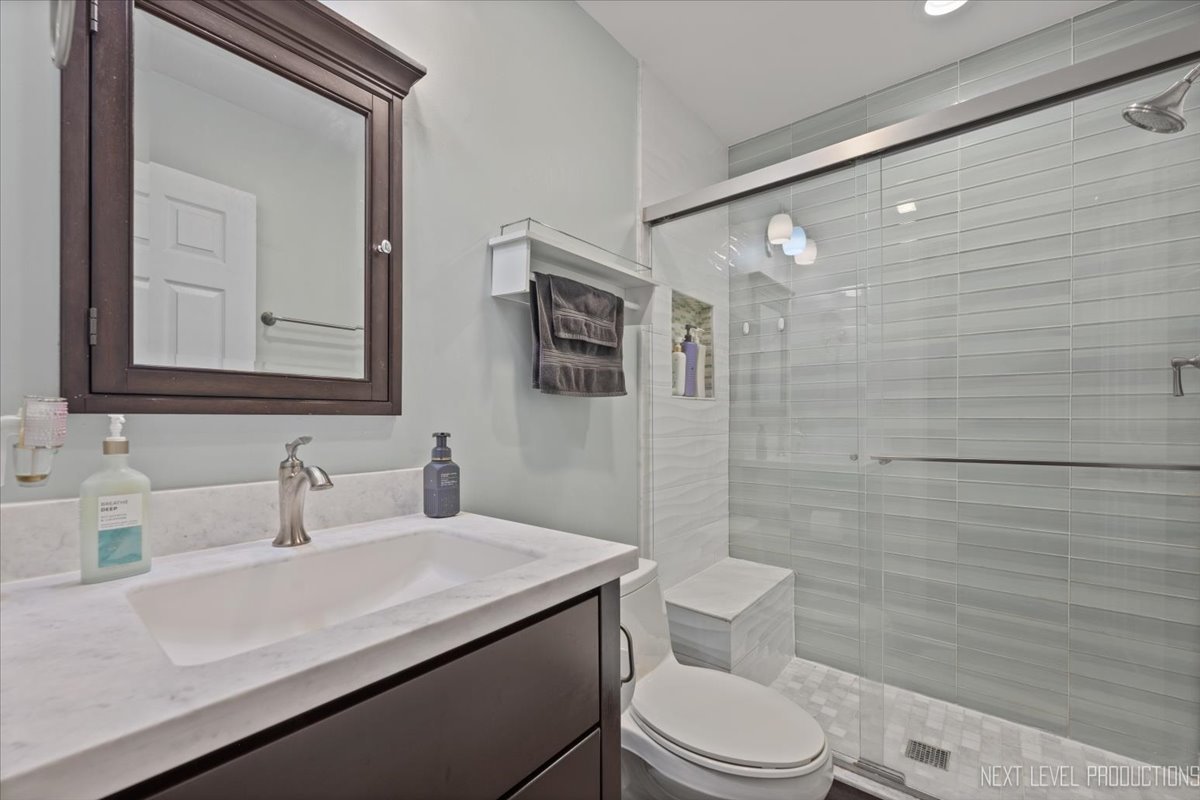 978 Merrimac Circle, Naperville, IL 60540