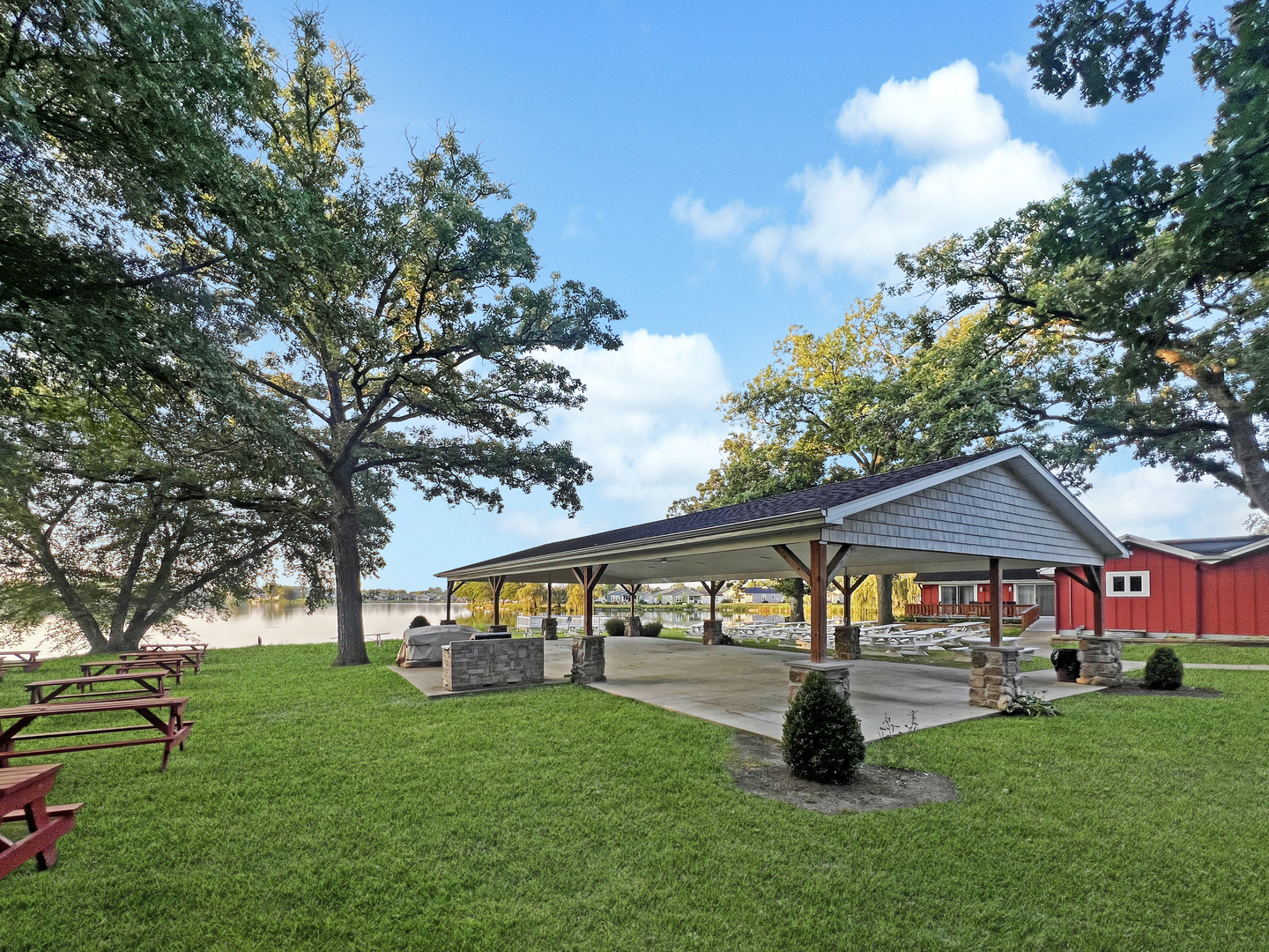 50 Rocking Horse Lane, Grayslake, IL 60030