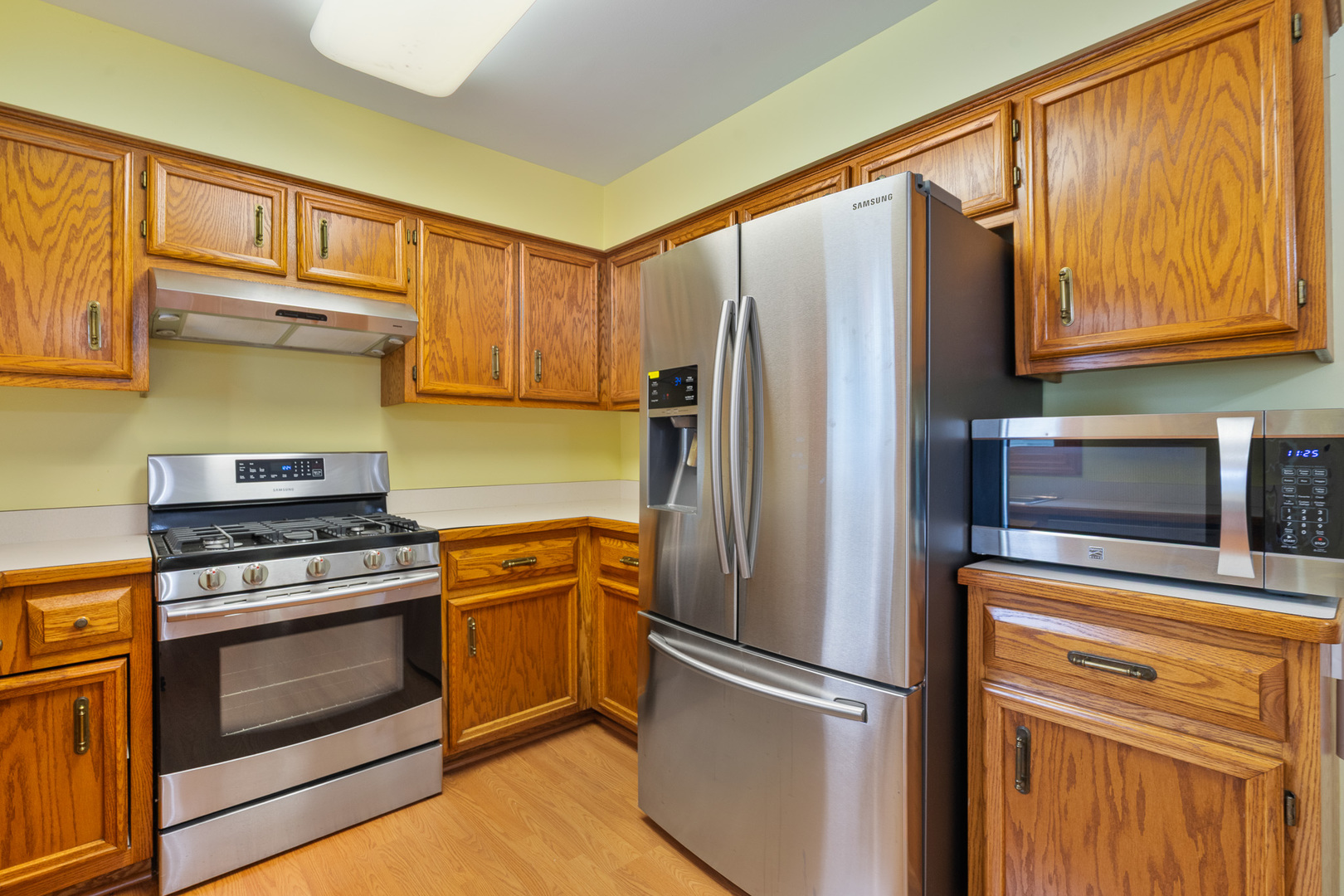 371 Whiteside Drive, Joliet, IL 60435