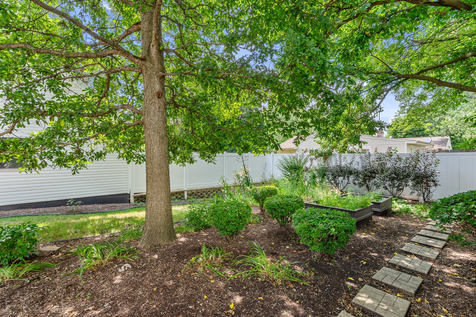 371 Whiteside Drive, Joliet, IL 60435
