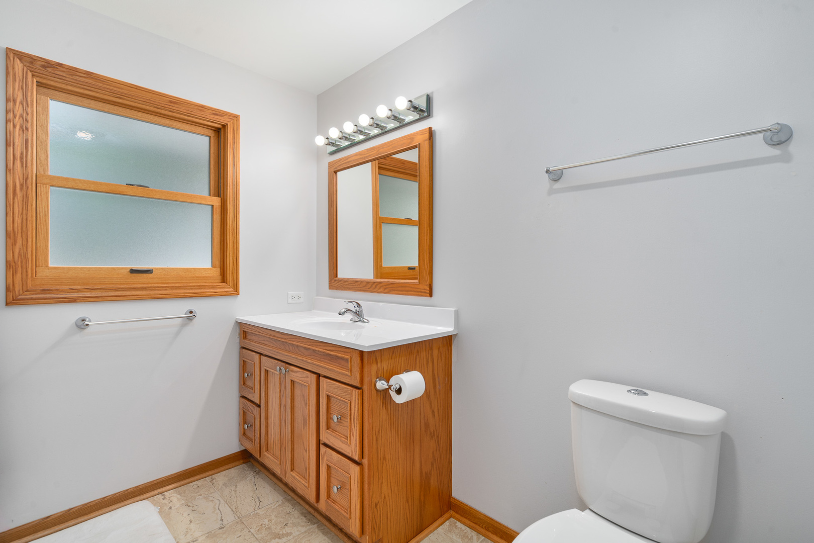 371 Whiteside Drive, Joliet, IL 60435