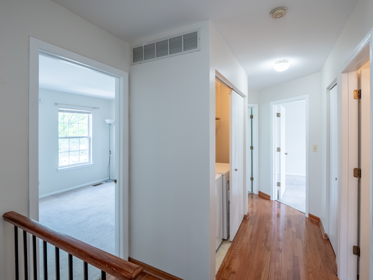 1040 Sanctuary Lane, Naperville, IL 60540