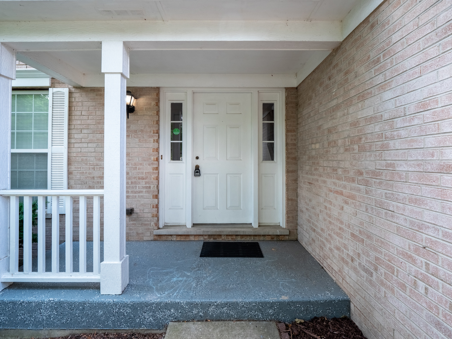 1040 Sanctuary Lane, Naperville, IL 60540