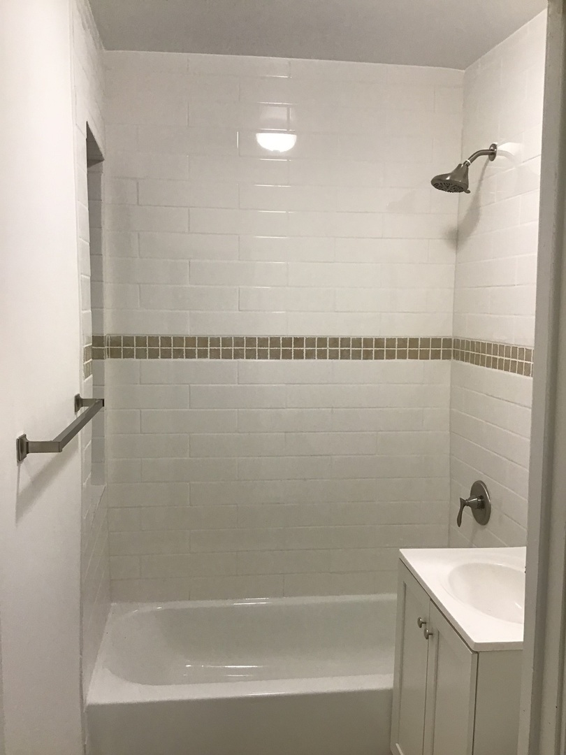 7255 S Washtenaw Street #1F, Chicago, IL 60629