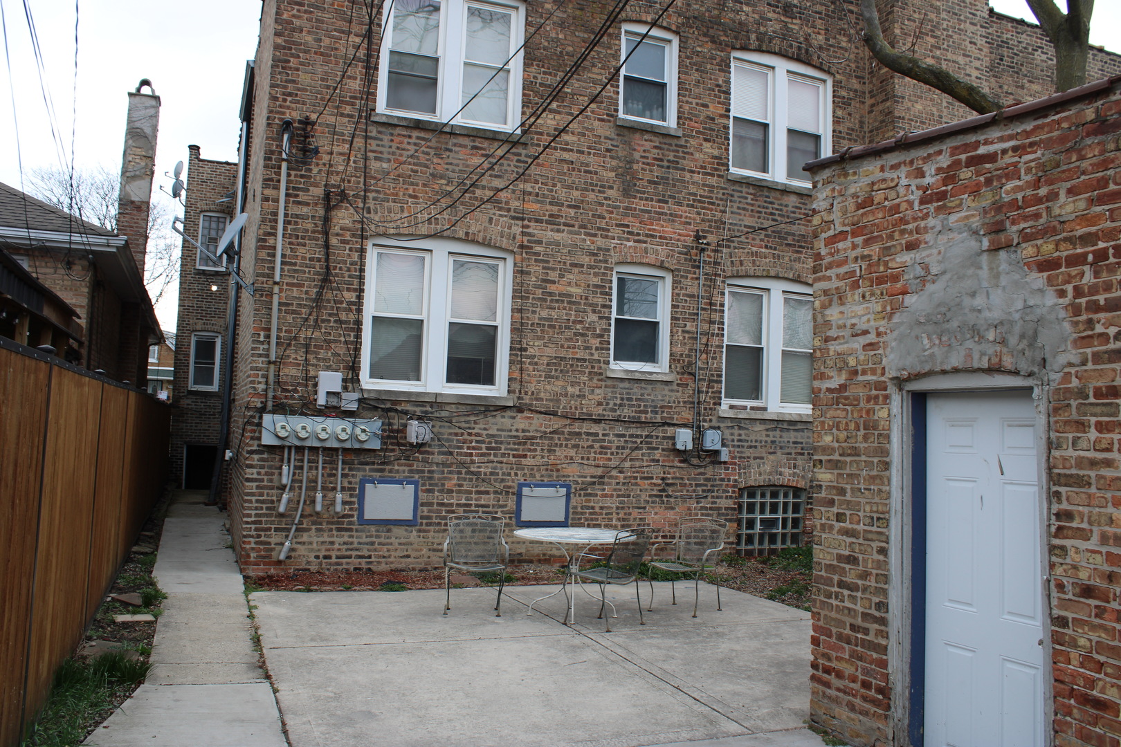 7255 S Washtenaw Street #1F, Chicago, IL 60629