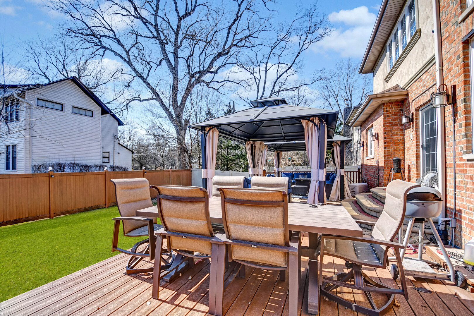 2201 MAPLE Road, Homewood, IL 60430