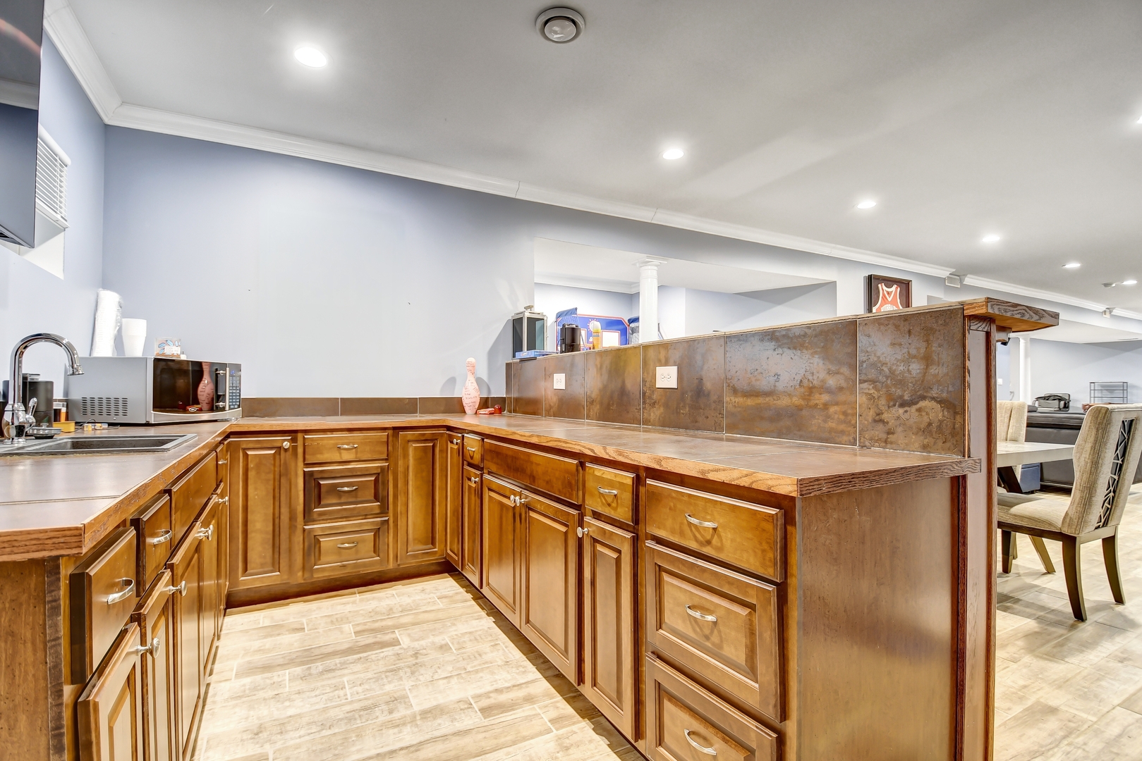 2201 MAPLE Road, Homewood, IL 60430
