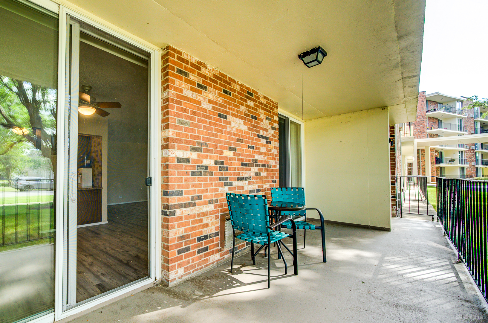 1150 E Jackson Street #1N, Lombard, IL 60148
