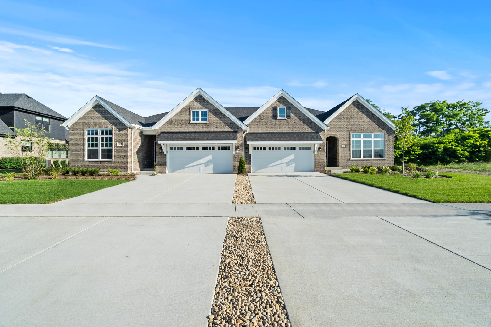 16520 Kayla Drive, Lemont, IL 60439