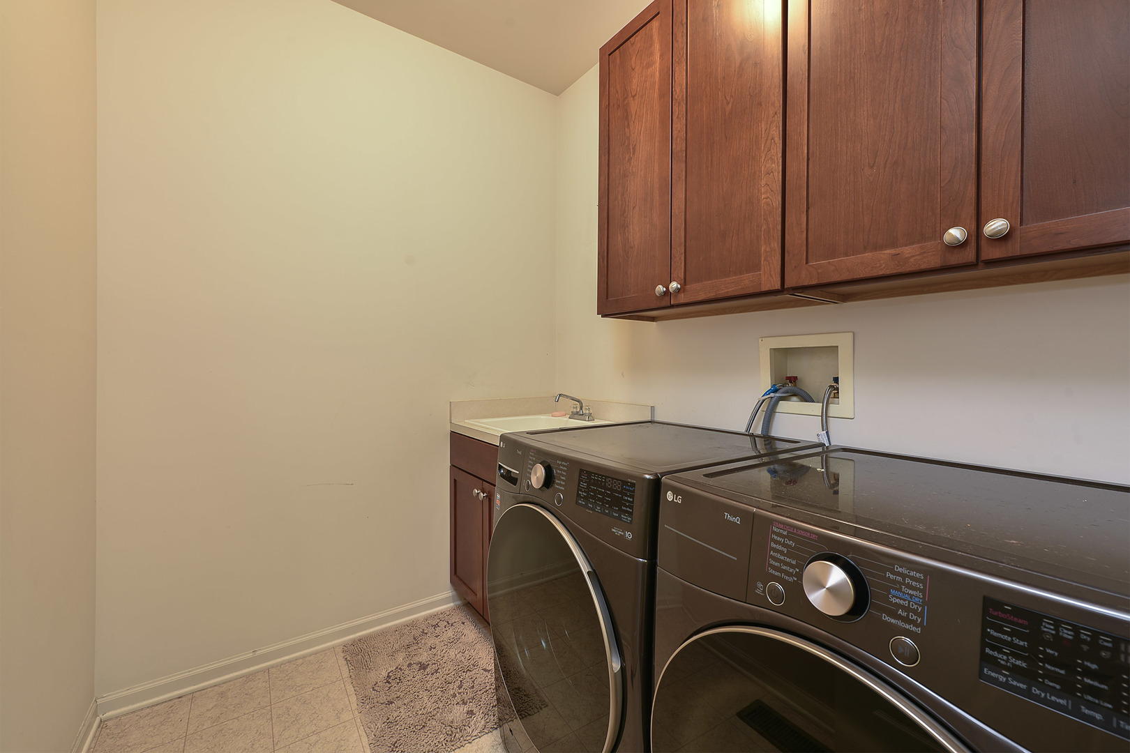 824 Stone Canyon Circle #824, Inverness, IL 60010