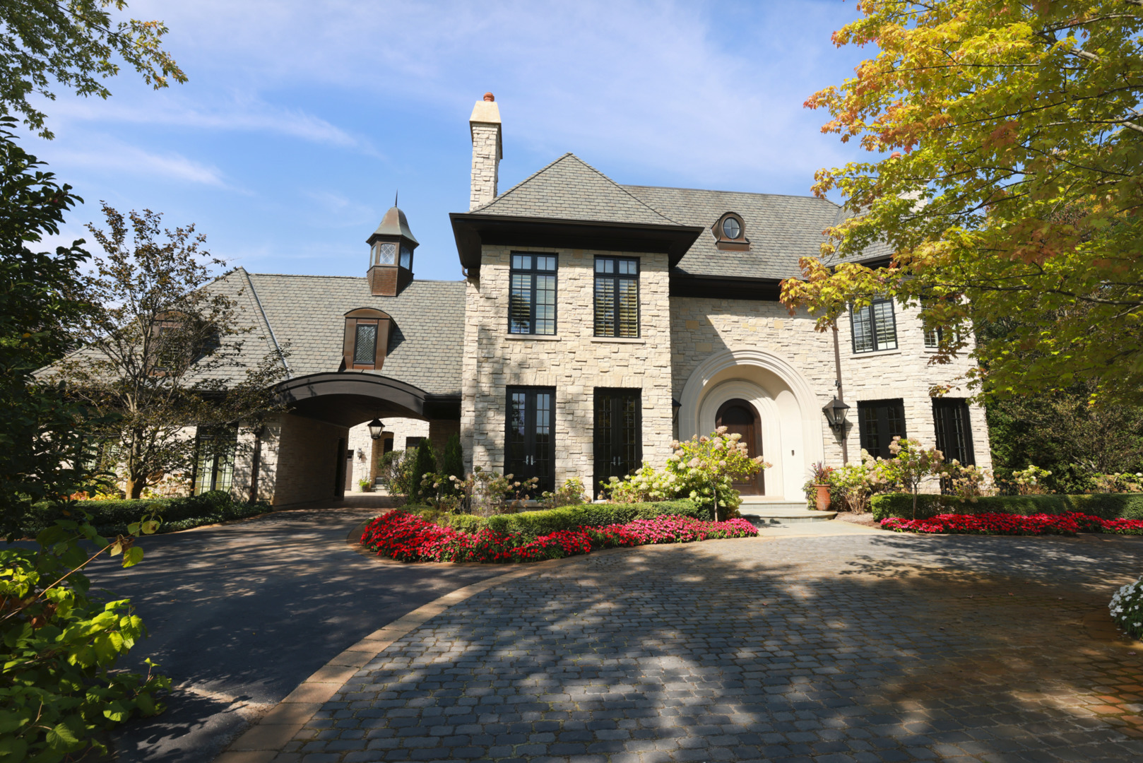 15W120 60th Street, Burr Ridge, IL 60527