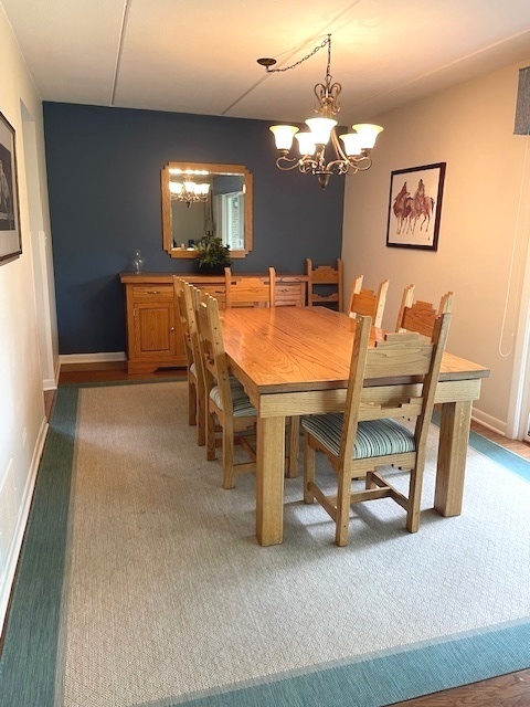 5814 Wolf Road #B-2, Western Springs, IL 60558