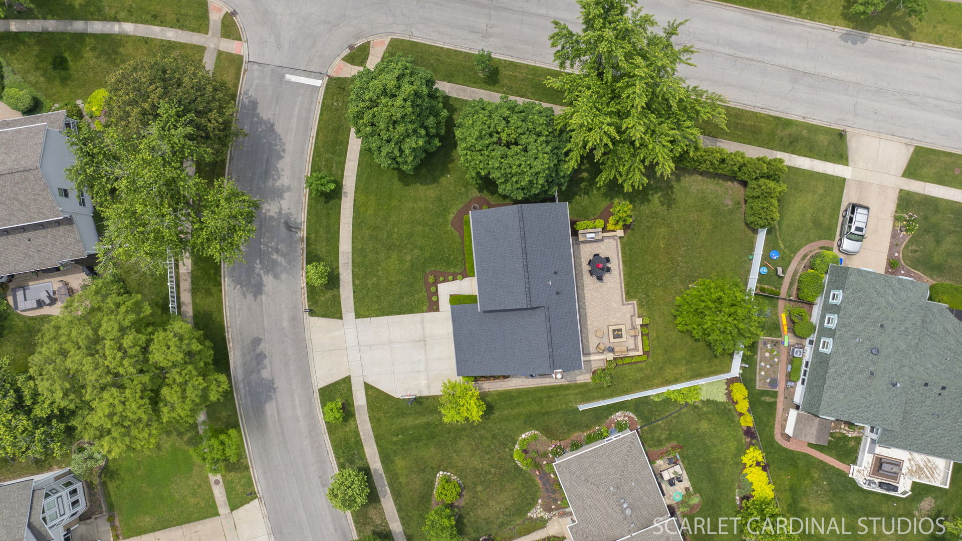 2230 Hiram Court, Wheaton, IL 60189