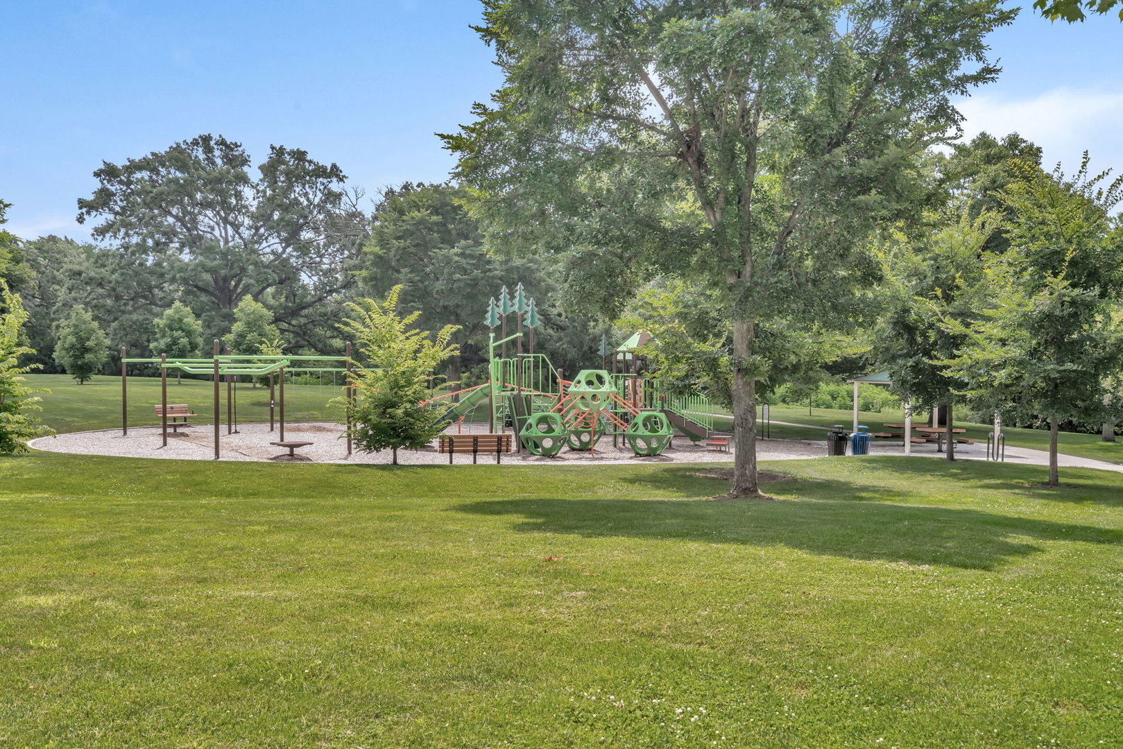 336 Brooklea Court, Naperville, IL 60565