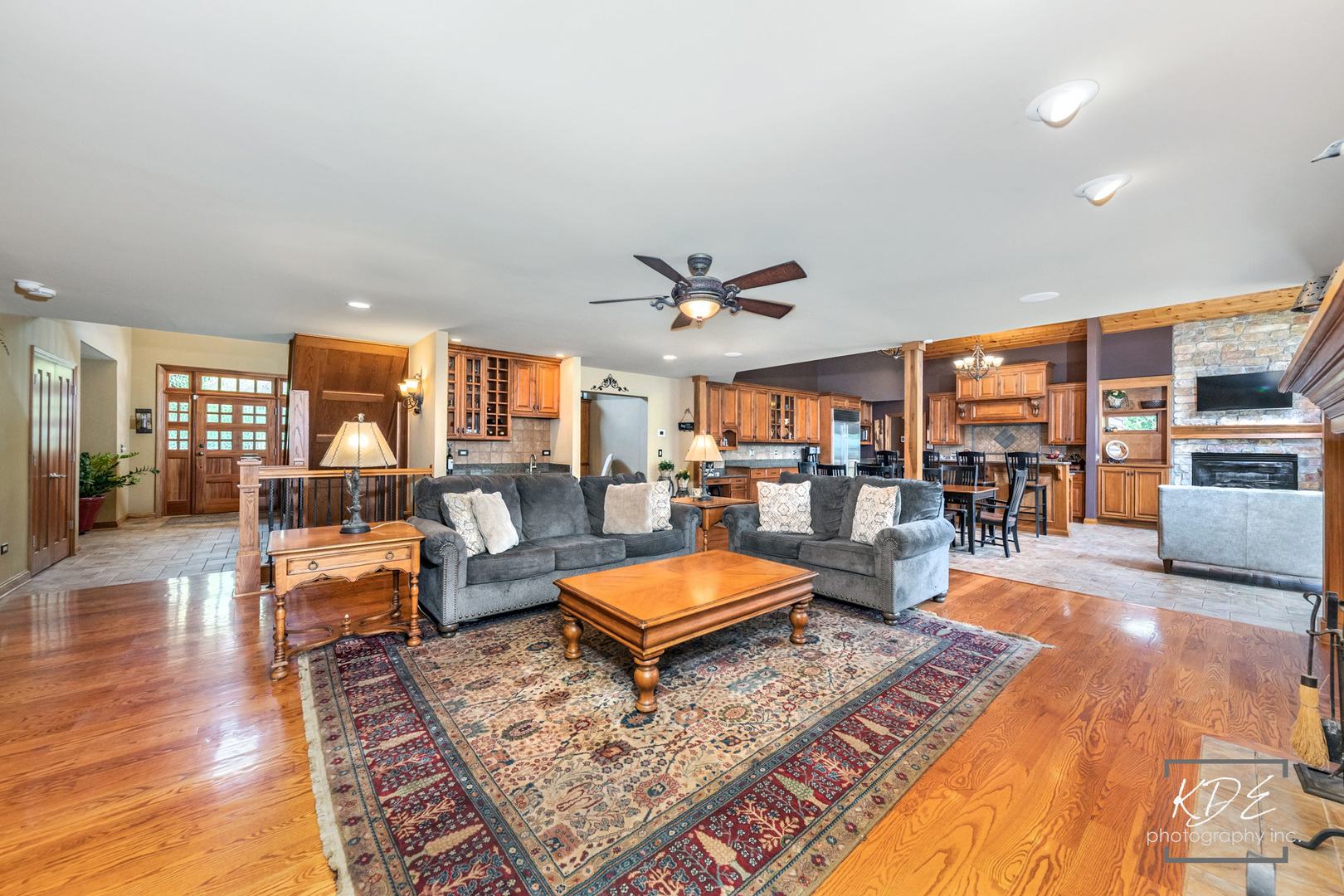 1012 Kennesaw Court, Naperville, IL 60540