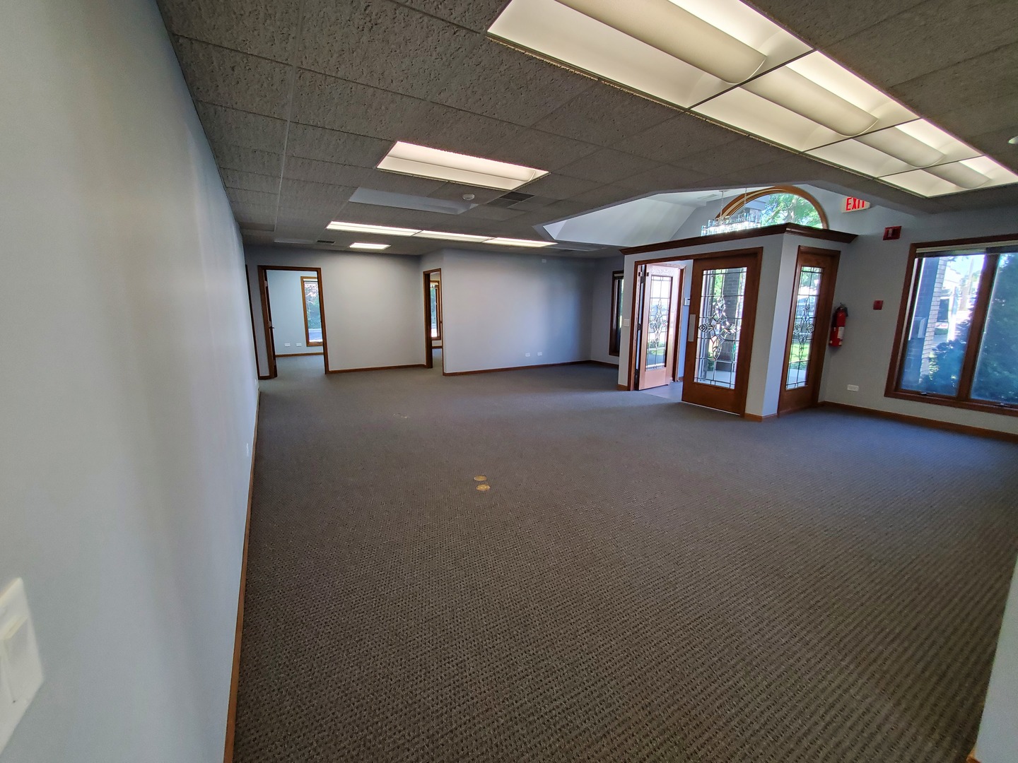 4900 Reilly Place, Lisle, IL 60532