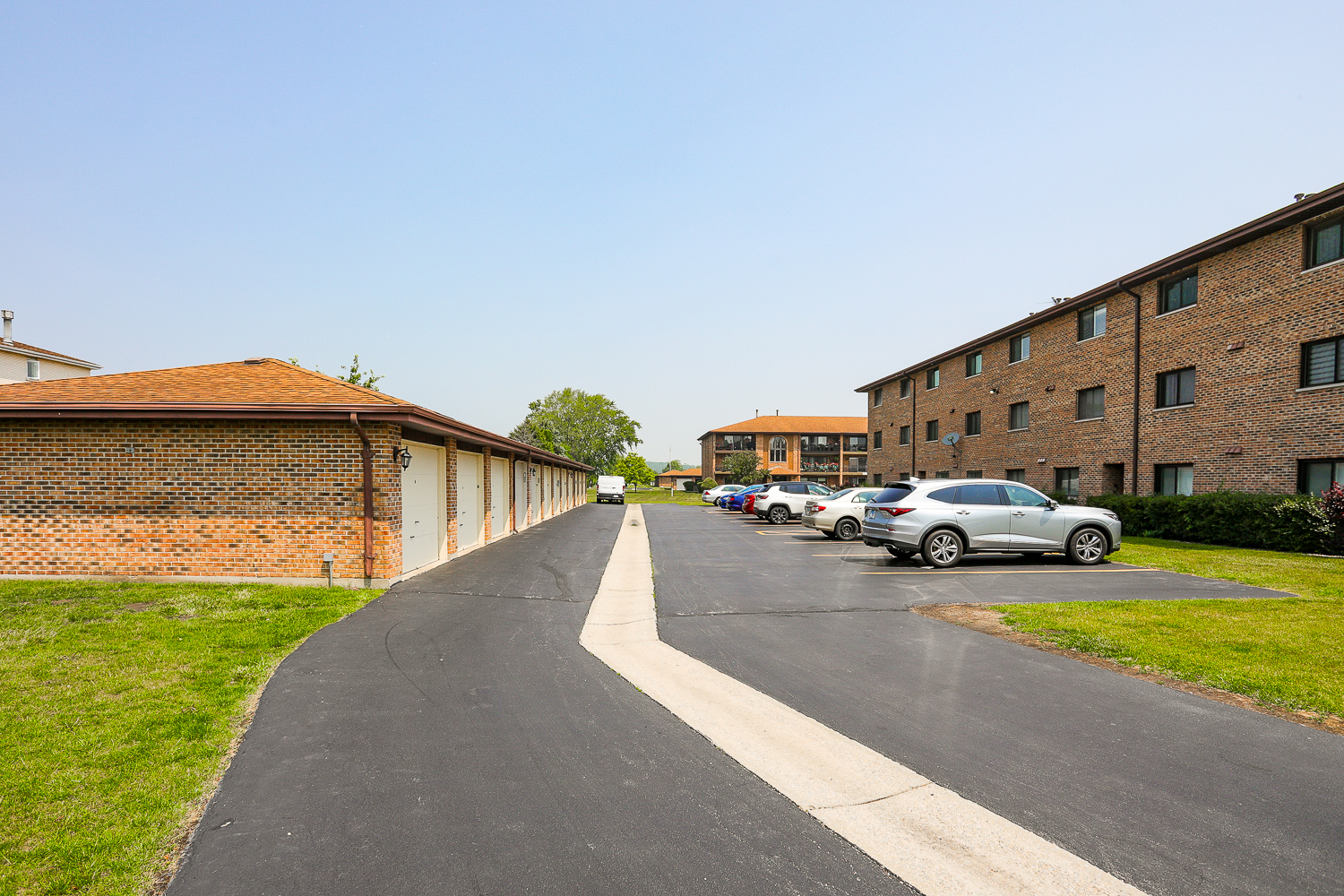 11114 Heritage Drive #2D, Palos Hills, IL 60465