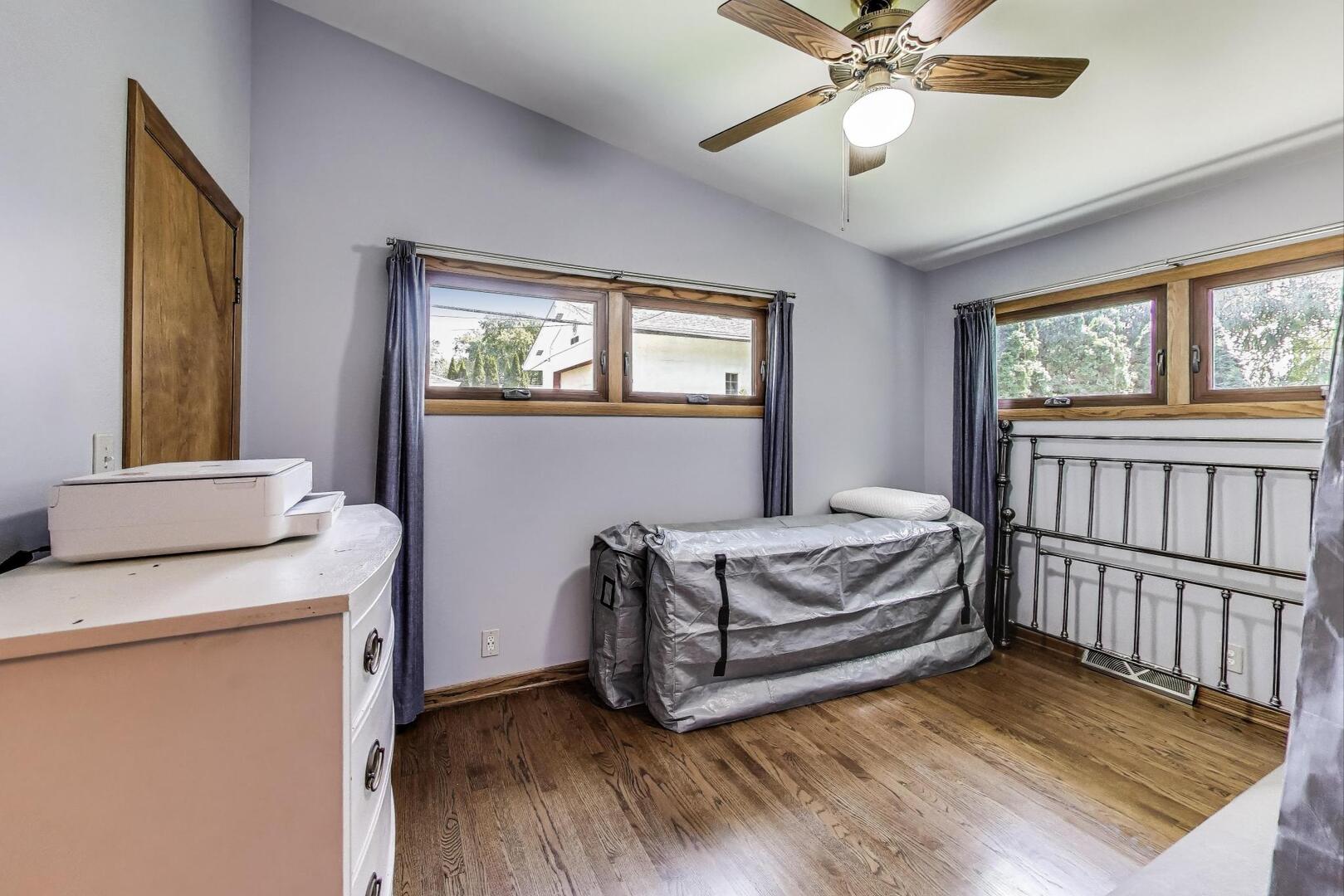 312 Douglas Road, Batavia, IL 60510