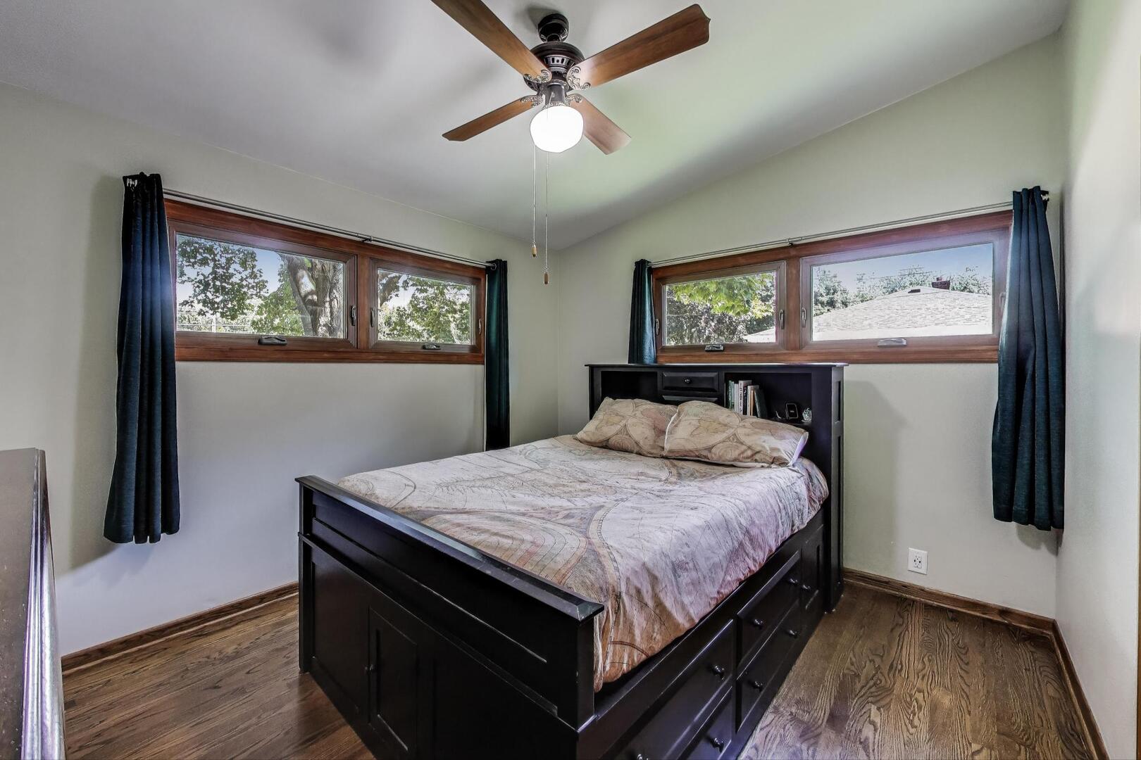 312 Douglas Road, Batavia, IL 60510