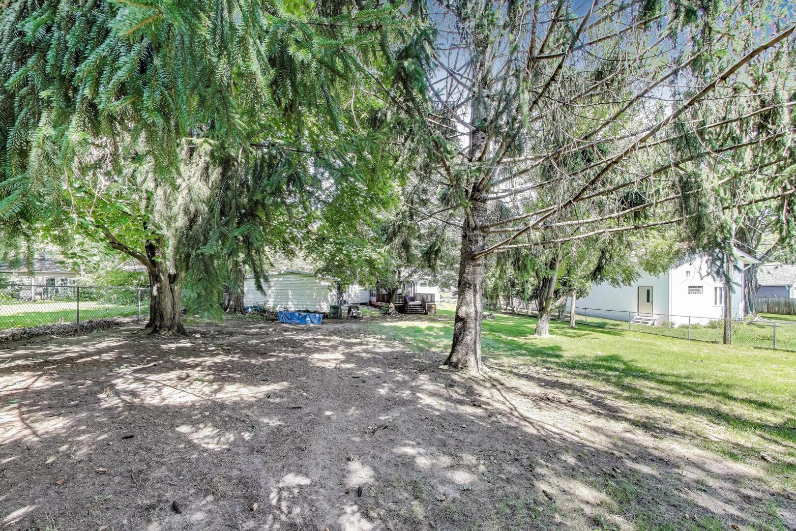 312 Douglas Road, Batavia, IL 60510