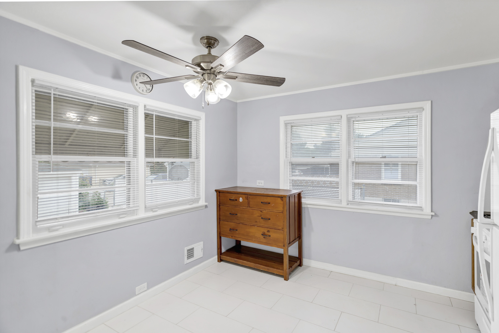 1205 N Irving Avenue, Berkeley, IL 60163