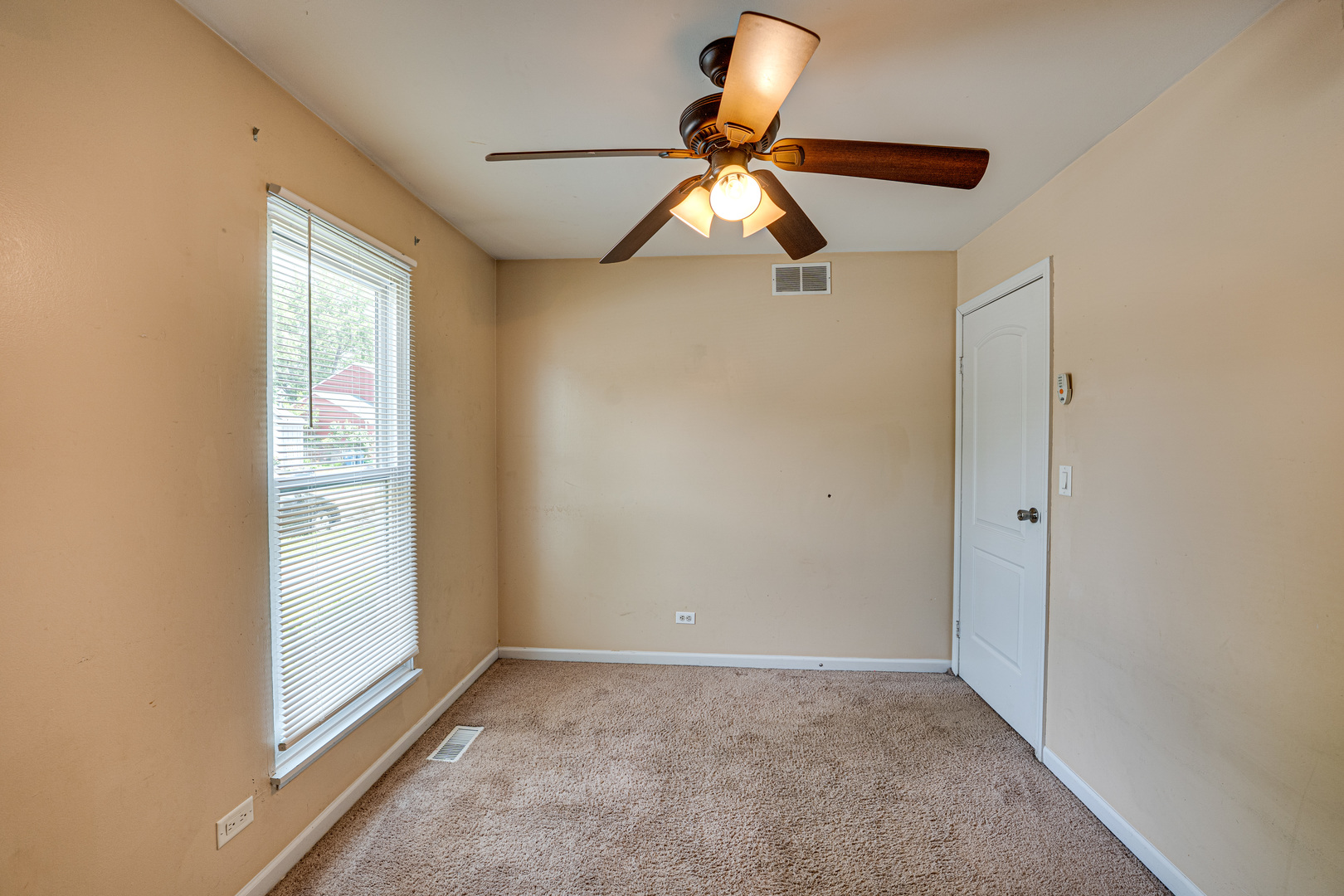 2665 Prairieview Lane, Aurora, IL 60502